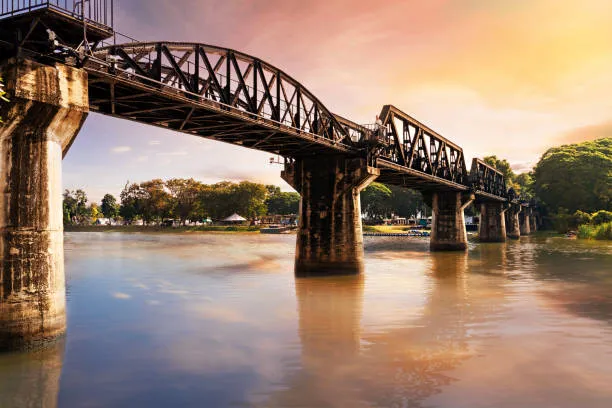 สะพานแม่น้ำแคว กาญจนบุรี